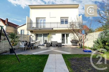 Les Pavillons Sous Bois, Île-de-France 93320, France