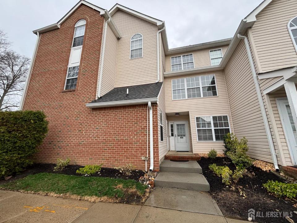 -1301 Plymouth Road, North Brunswick, New Jersey 08902, USA