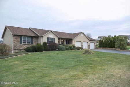 18 Grande Avenue, Elysburg, Pennsylvania 17824, USA