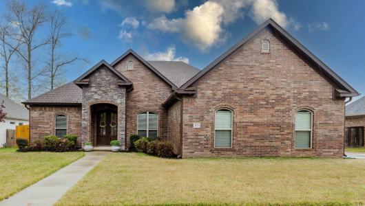 2125 Avondale Drive, Benton, Arkansas 72019, USA