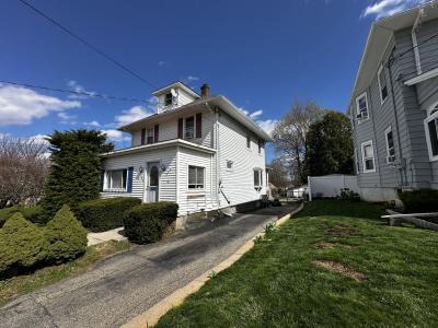 126 Bartholdi Ave, Butler, NJ 07405, USA
