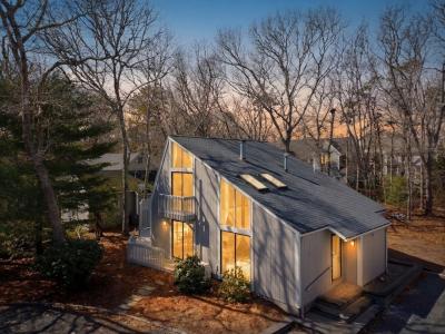 18 Sand Dollar Lane, Mashpee, Massachusetts 02649, USA