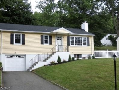 26 Adams Drive, Denville Twp., NJ 07834-2402, USA