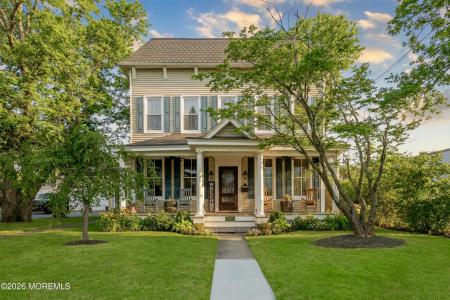 11 Golf Street, West Long Branch, NJ 07764, USA