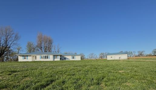 401 W Shipping Street, Edwardsport, Indiana 47528, USA