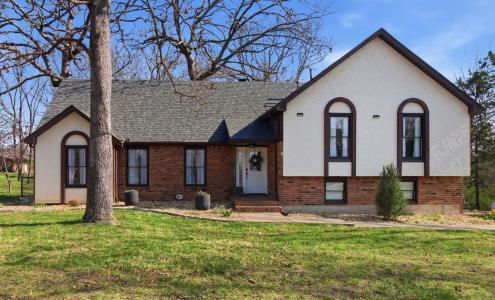 2009 West Broadway Street, West Plains, 密蘇里州 65775, 美國