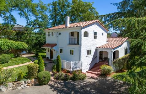 2820 Easy Street, Placerville, Kalifornia 95667, USA