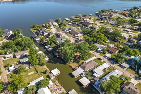 3410 Tahitian Court, Granbury, Teksas 76048, Amerika Birleşik Devletleri