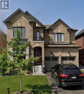 130 CROMBIE STREET, Clarington (bowmanville), Ontario L1C 3K2, Canada