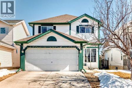 69 APPLEMONT PLACE SOUTHEAST, Calgary, Alberta T2A 7S3, Canada