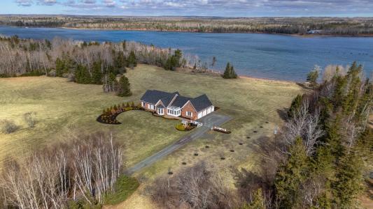 1881 GLADSTONE ROAD, Murray River, Prens Edward Adası C0A 1V0, Kanada