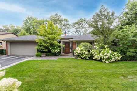 96 LAURENTIDE DRIVE, Toronto, Ontario M3A 3E5, Canadá
