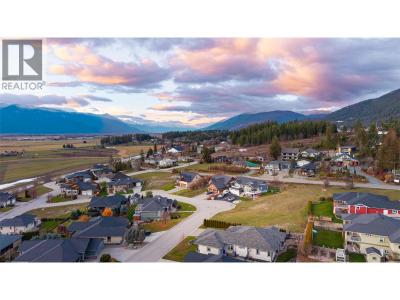 1016 PURCELL CRESCENT, Creston, Britisch-Kolumbien V0B 1G3, Kanada
