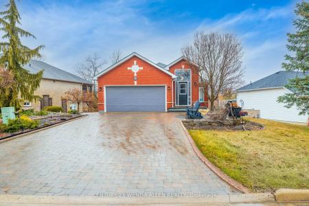 285 WOODWARD AVENUE, Selwyn, Ontario K9L 1K2, Canada