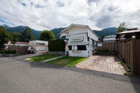 1436 FROST ROAD, Chilliwack, British Columbia V2R 4X8, Canada