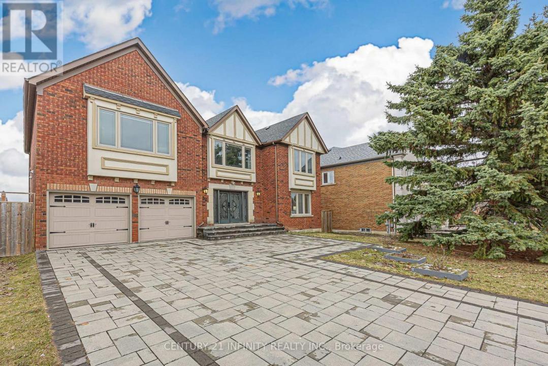 150 STRATHEARN AVENUE, Richmond Hill (bayview Hill), Ontario L4B 2L7, Canada