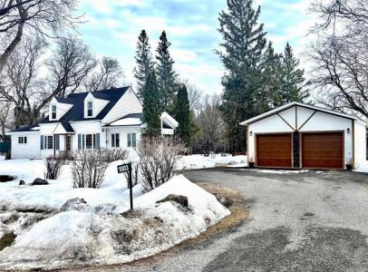 1003 COLVILLE ROAD, East Selkirk, Manitoba R0E 0M0, Canada