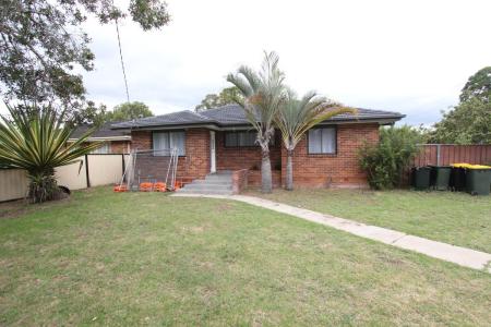 12 Insignia Street, Sadleir, NSW 2168, Australia