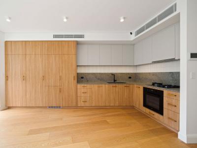 2/12 Adams Lane, Bondi Junction, NSW 2022, 澳大利亚