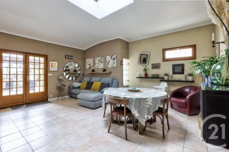 La Courneuve, Ilha De França 93120, França