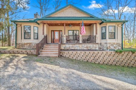 3553 Alpine Court, Hillsdale, Michigan 49242, USA