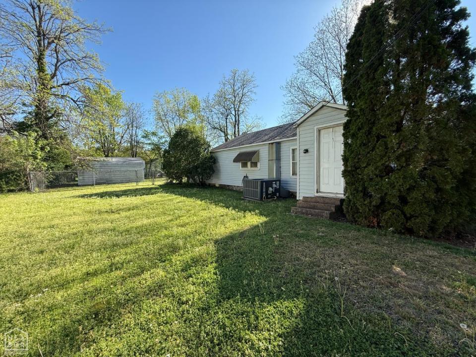813 Eaton St Street, Corning, ארקנסו 72422, ארצות הברית של אמריקה
