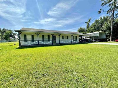 160 Rodriguez, Raceland, Louisiana 70394, USA