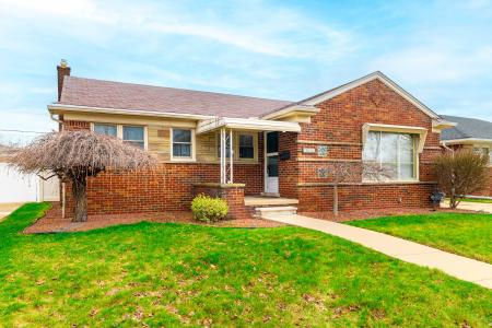 3305 Bridge St, Trenton, 密歇根州 48183, 美国