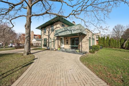 6601 N Trumbull Avenue, Lincolnwood, 伊利諾州 60712, 美國