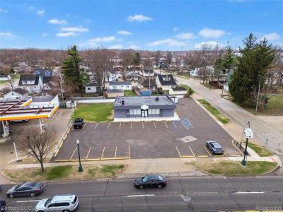 4502 S Wayne Road, Wayne, Michigan 48184, États-Unis