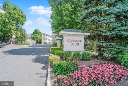 42 Creekside Court, Secaucus, 紐澤西州 07094, 美國