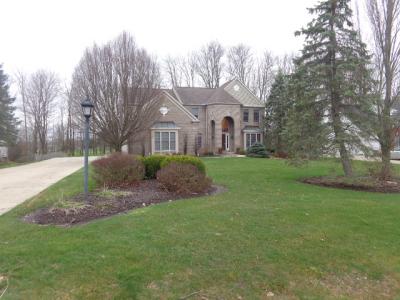1158 Fireside Trl., Broadview Heights, Ohio 44147, USA