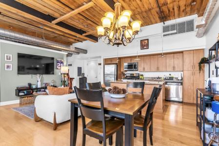 130 John St , 216, Lowell, Массачусетс 01852, Соединенные Штаты