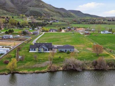 2727 E Read Lane, Preston, Idaho 83263, USA