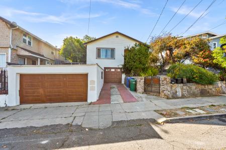 2443-2445 24th Ave, Oakland, California 94601, USA