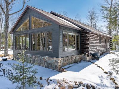 13794 Priest Point Ln, Winchester, Wisconsin 54557, USA