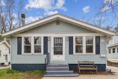 1213 Northwestern Avenue, Ames, Iowa 50010, USA