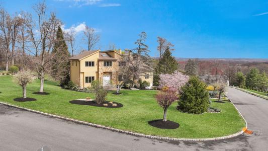 17 Sherbrooke, Lincoln Park, NJ 07035, USA