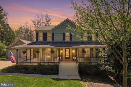 10101 Mill Wheel Lane, Vienna, Virginia 22182, USA