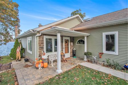 33766 Forest Beach Drive, Eau Claire, Michigan 49111, USA