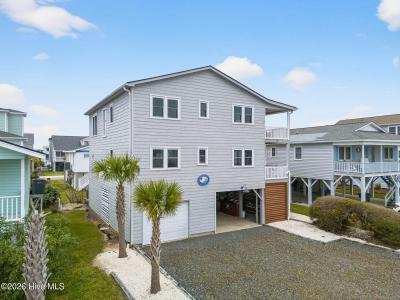 414 37th Street, Sunset Beach, Carolina Del Norte 28468, Estados Unidos
