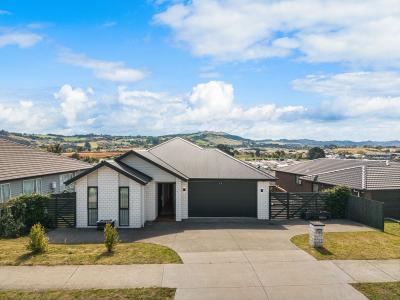 12 MOYLE STREET, Pokeno, Waikato District 2402, New Zealand