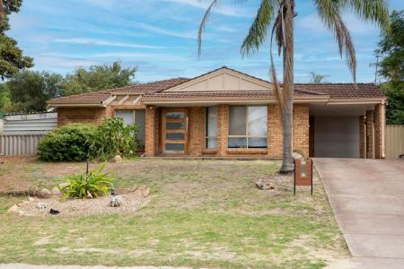 55 Honeysuckle Ramble, Halls Head, WA 6210, Austrália