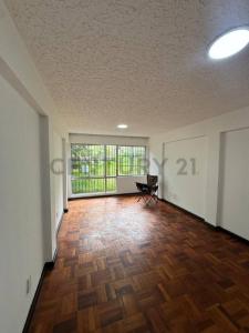 bloque 34, departamento 201, los pinos 34, La Paz, La Paz 0000, Bolivia