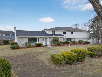 7 Liberty St, Framingham, Massachusetts 01702, USA