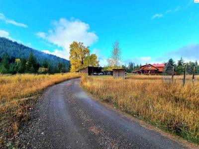 616 Painter Rd, Clark Fork, Idaho 83811, USA