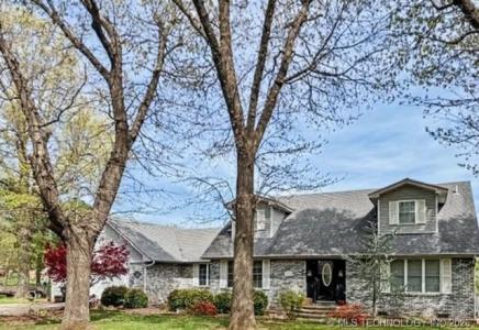 378 Crestwood Drive, Tahlequah, Oklahoma 74464, États-Unis