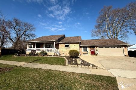 950 Waterloo, Monroe, Michigan 48161, USA