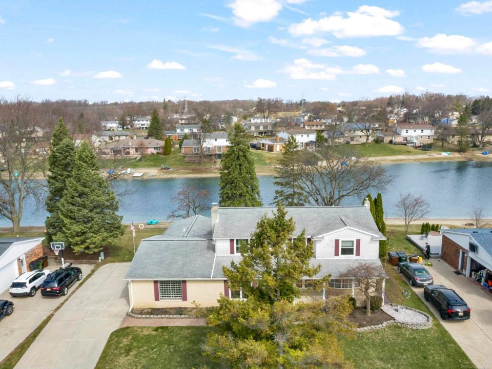 2593 Sandy Creek, Shelby Twp, 密歇根州 48316, 美国