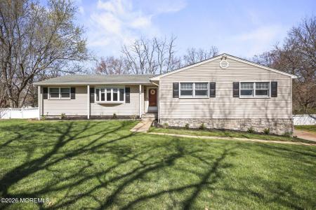 36 Overbrook Drive, Ipotecario, New Jersey 07728, Stati Uniti